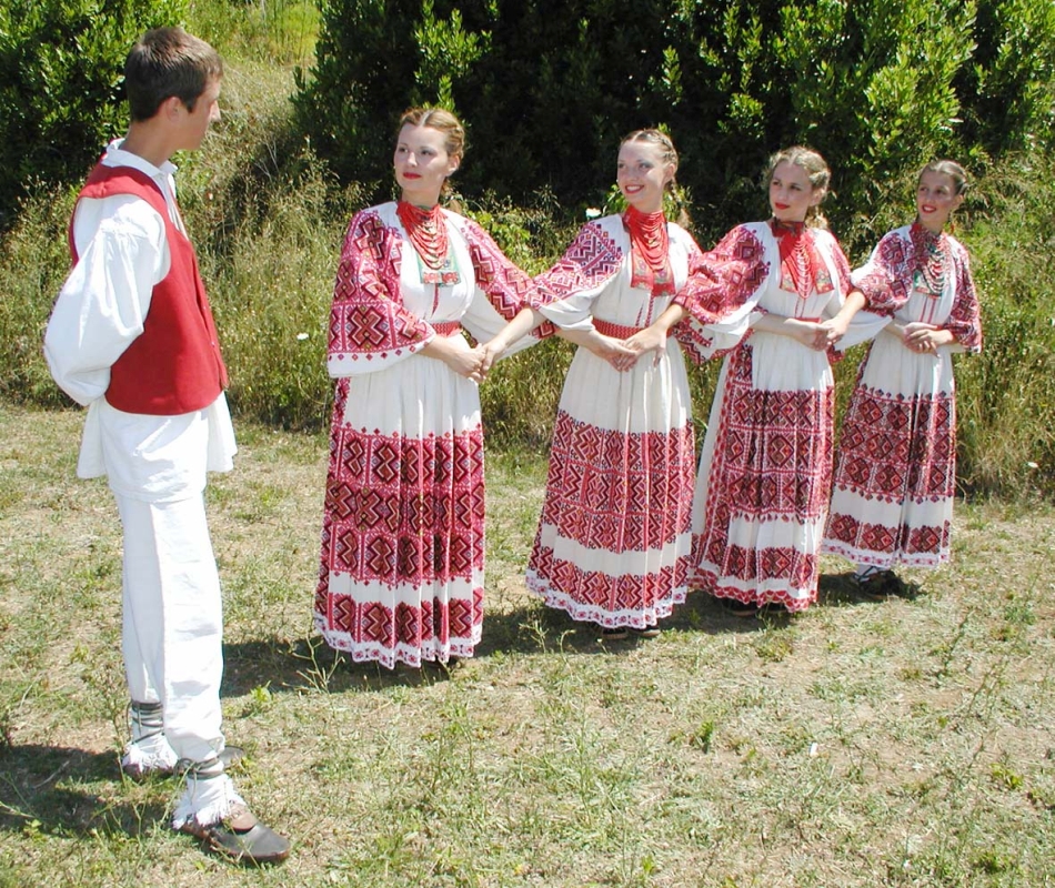 Holdings of the Linđo Folklore Ensemble • Muzej Linđo